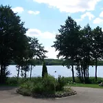 Mobile Im Mit Seezugang 公寓 Dabel